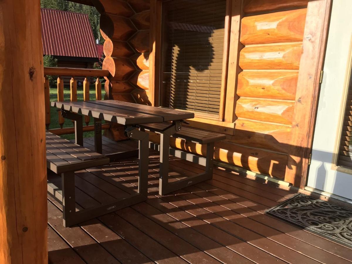 Yoho Chalets Βίλα Golden Εξωτερικό φωτογραφία