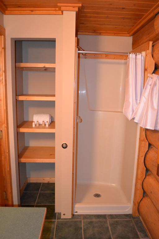 Yoho Chalets Βίλα Golden Εξωτερικό φωτογραφία